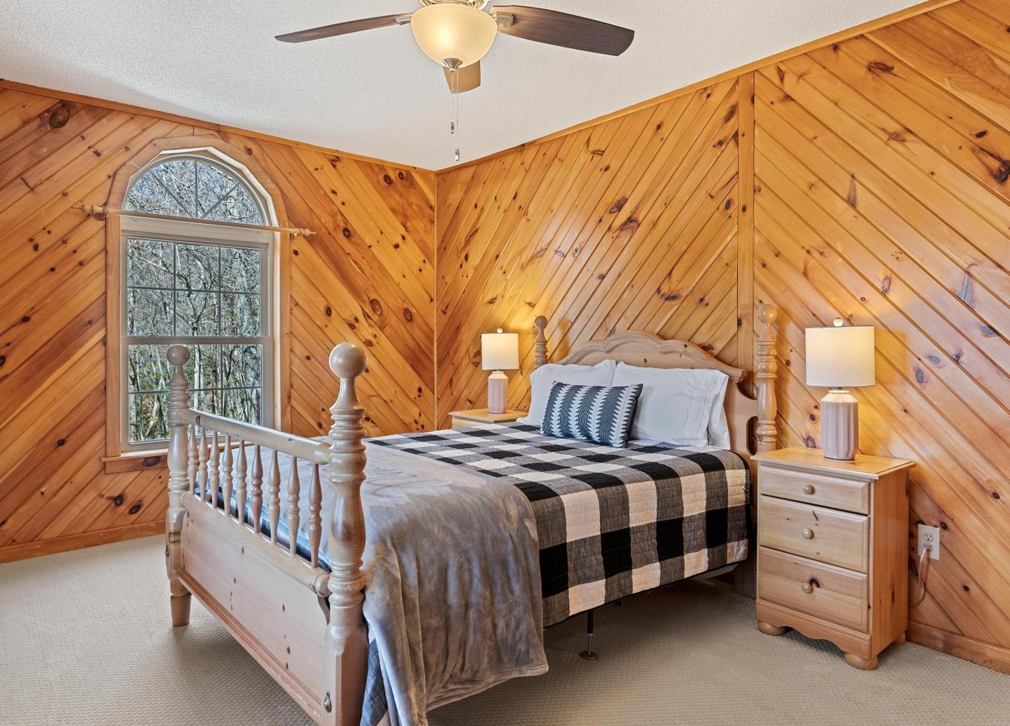 Maggie Valley Cabin With Beautiful Mountain Views, Hottub, Pet Friendly, Gameroom, Fireplace Exteriör bild