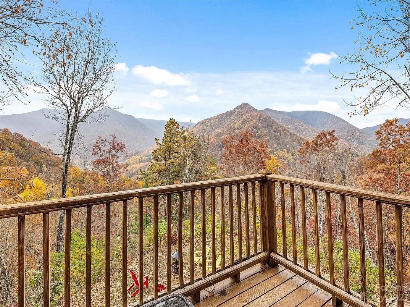 Maggie Valley Cabin With Beautiful Mountain Views, Hottub, Pet Friendly, Gameroom, Fireplace Exteriör bild